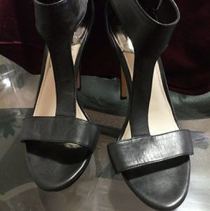 Ladies shoes